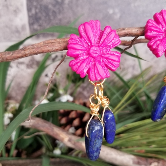 Handcrafted clay earrings - Picture 3 of 6